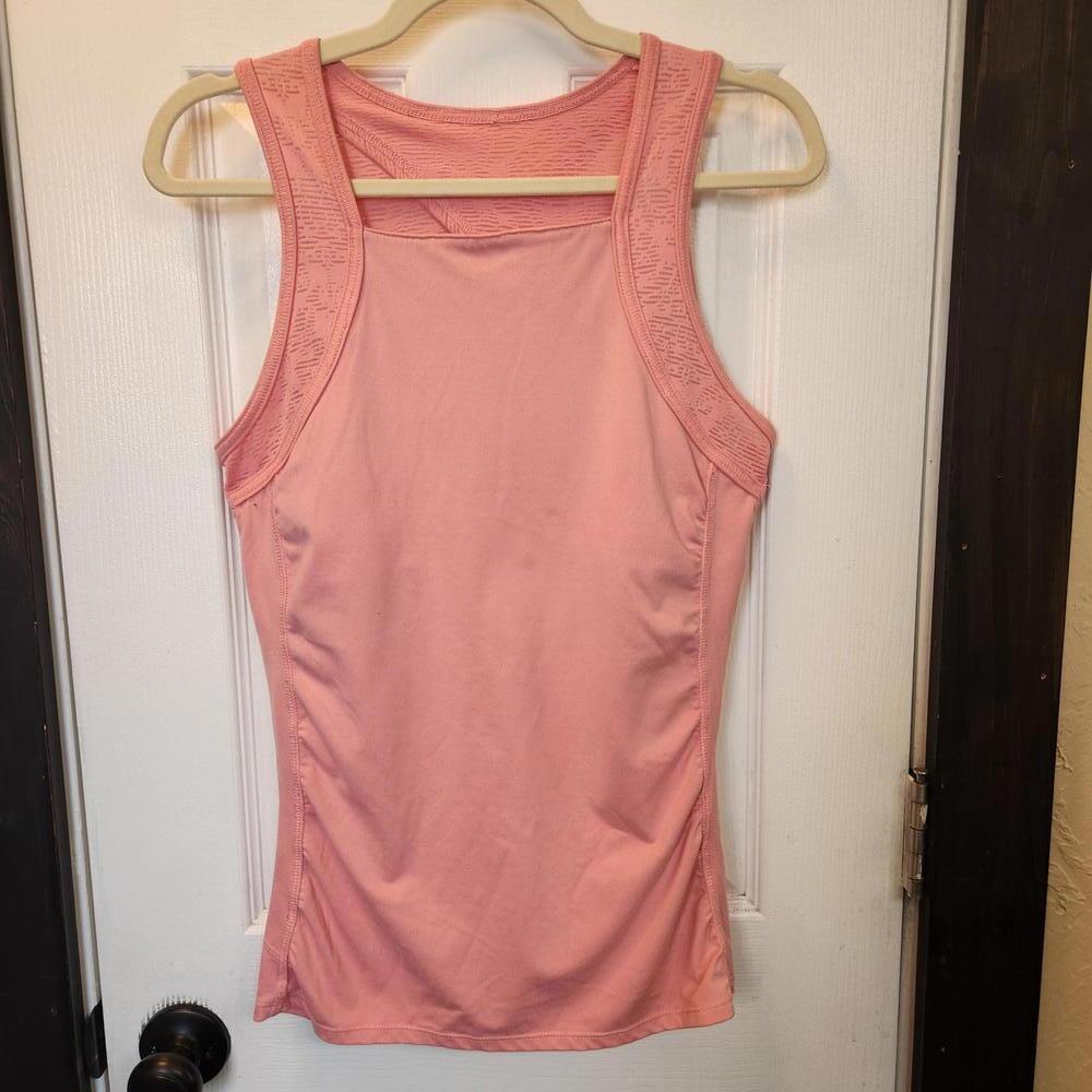 Soybu Women's Pink Activewear Tank Top with built-in bra- Medium